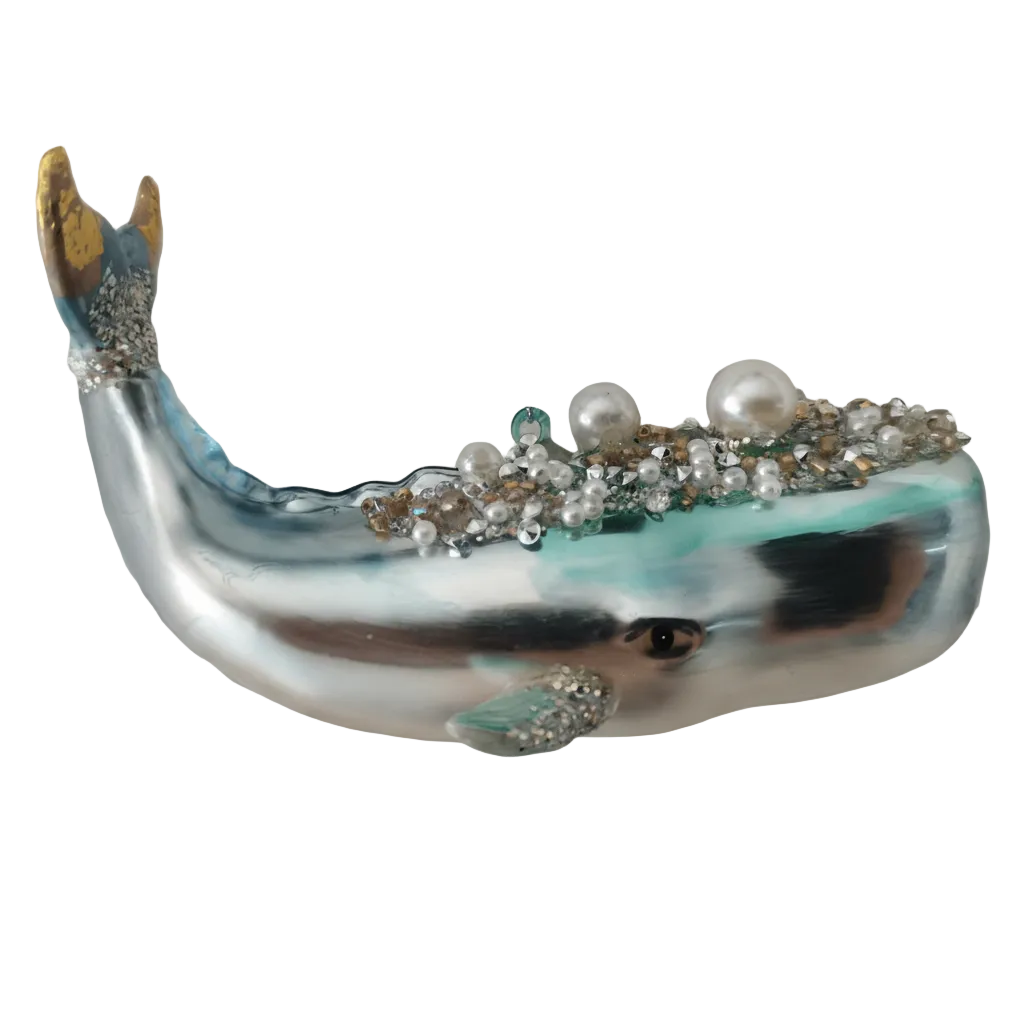 HZZ123: Glass Beaded Blue Whale