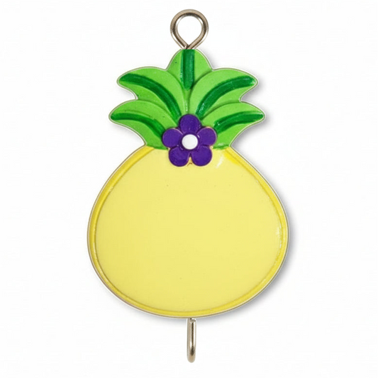 LR005: Pineapple w/ Flower Component