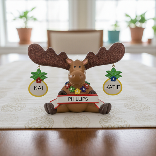 LR302T: Tropical Moose Figurine - Family 2