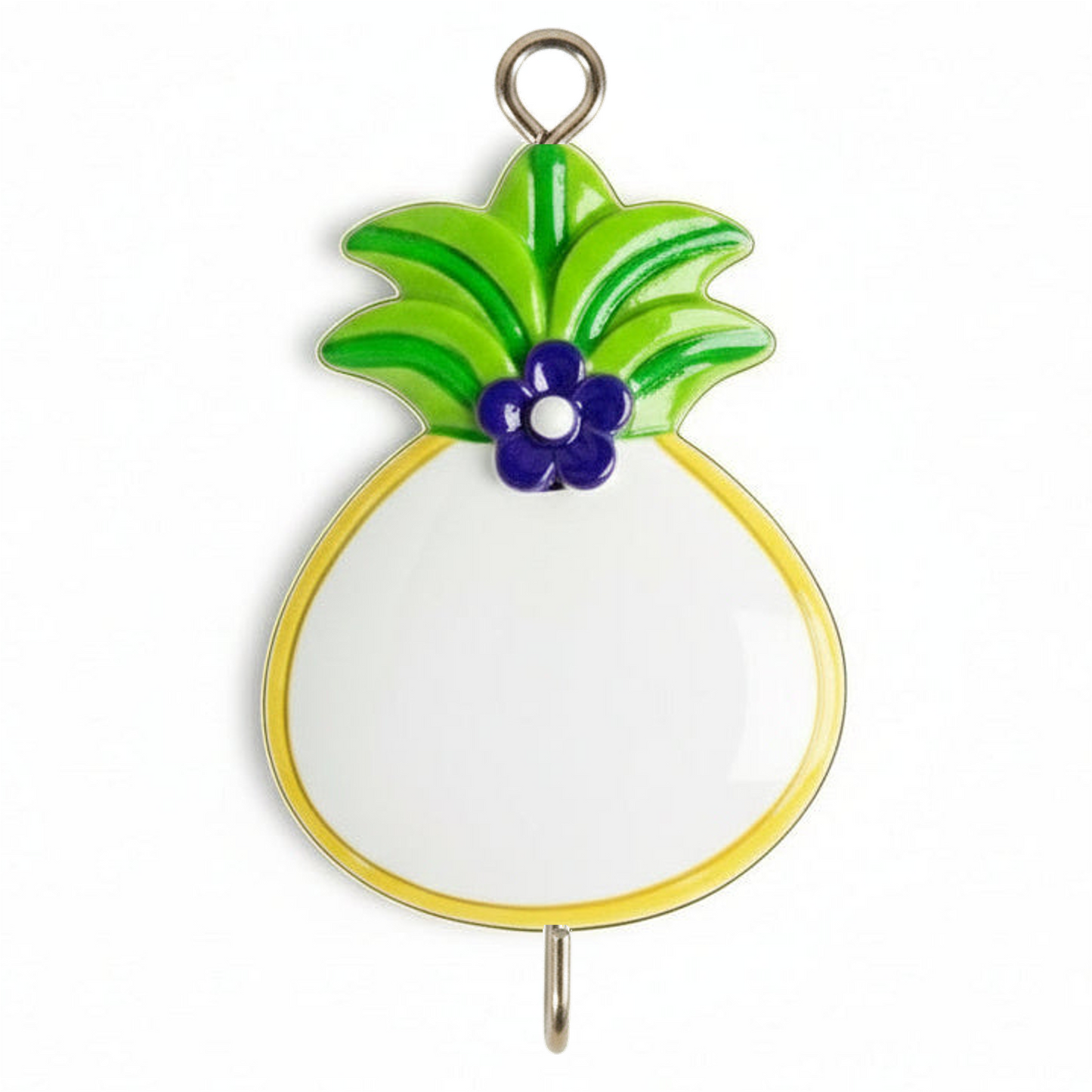 LR005: Pineapple w/ Flower Component