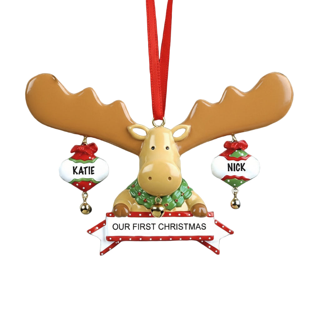 LR412: MOOSE W/ 2 ORNAMENTS (FIRST CHRISTMAS)