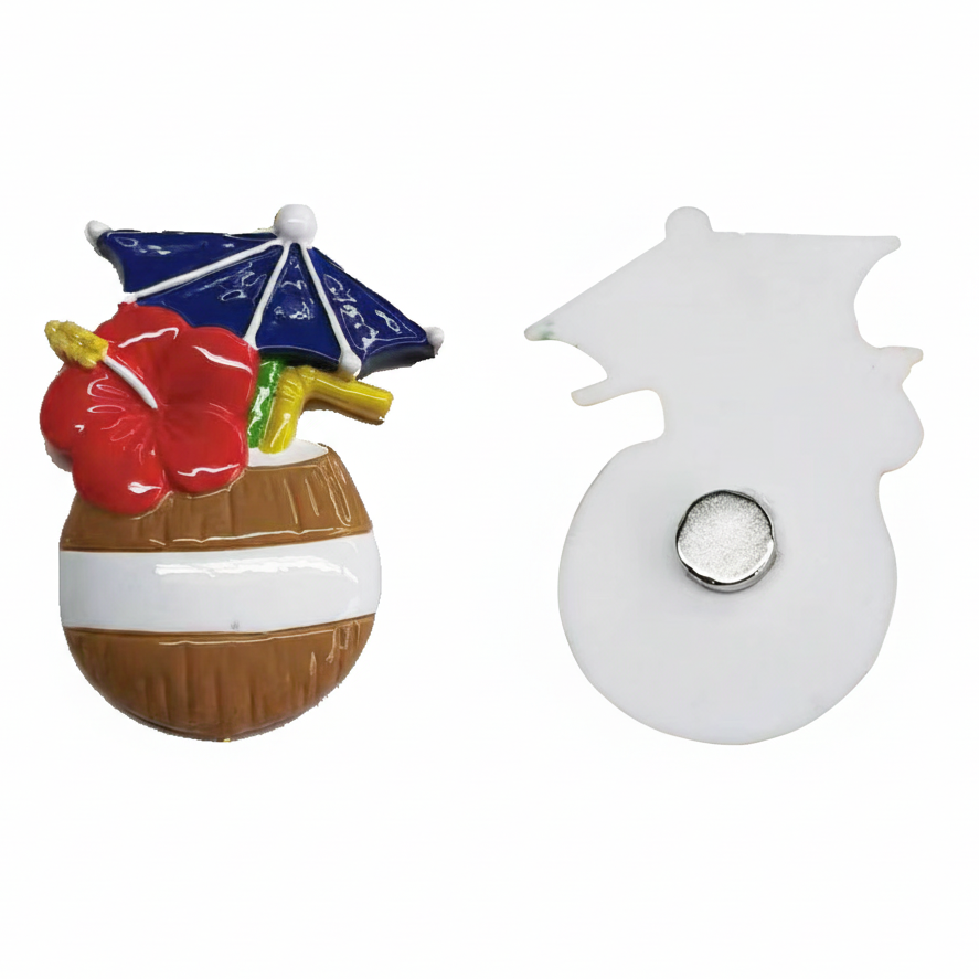 LR230M: Coconut Drink Magnet