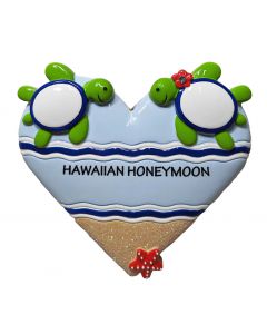 NT371W:  Sea Turtle Heart Couple Honeymoon